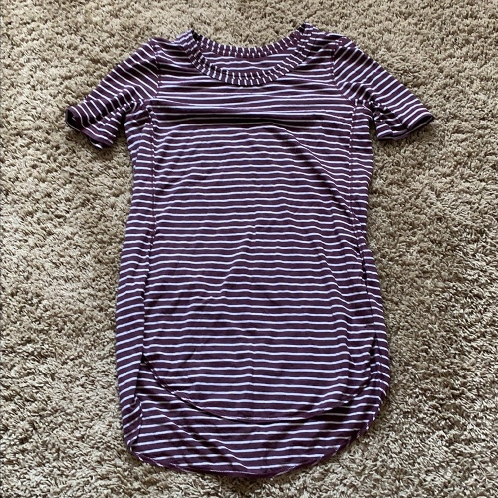Lululemon Tee